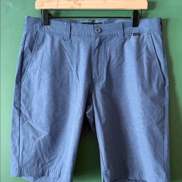 Travis Mathew Beck Mens 32 Blue Flat Front Golf Shorts Active Performance - Picture 1 of 6